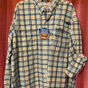 2XL Men's Columbia Shirt. New with tags